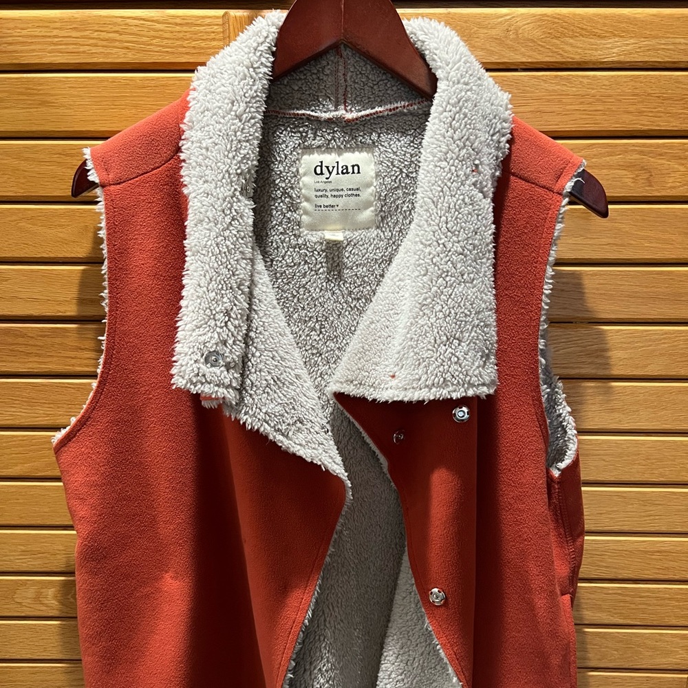 NWOT Dylan faux sherling vest